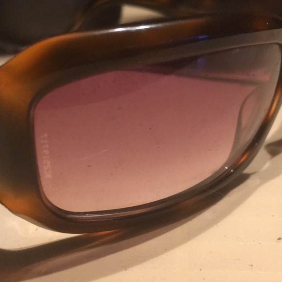 Auth CHANEL tortoiseshell sunglasses - Picture 2 of 6